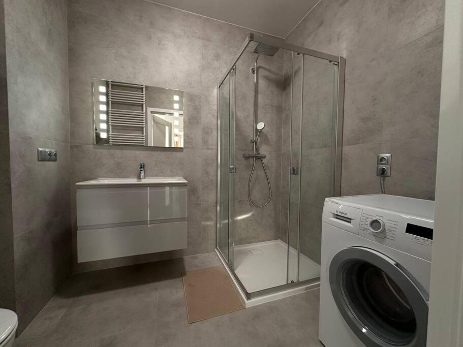 Kaskady Modern Apartment - Close To The Center Варшава Экстерьер фото